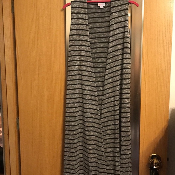 LuLaRoe XS long sweater vest/duster with large slit on each side. Grey and black - Picture 1 of 7